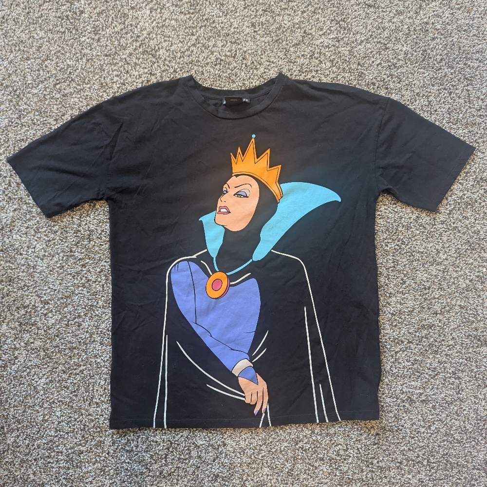 ZARA x Disney Black Graphic T-Shirt with Evil Queen Design